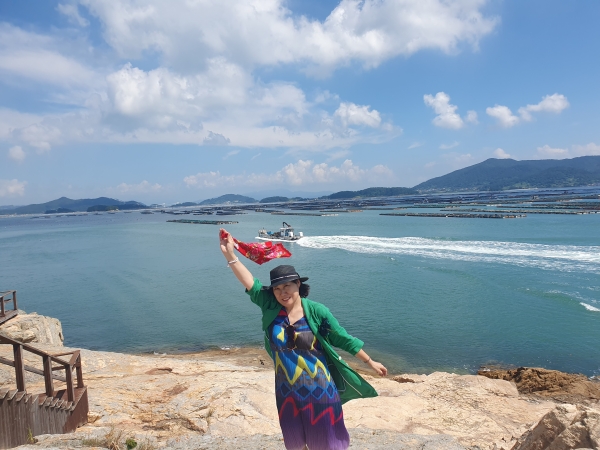 완도 보길도에서 신경미 화백