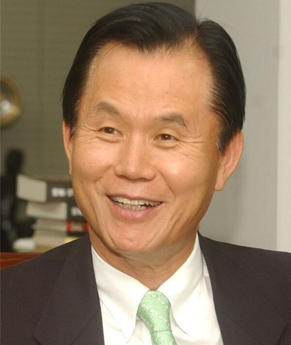 박철언 시인(전 장관)