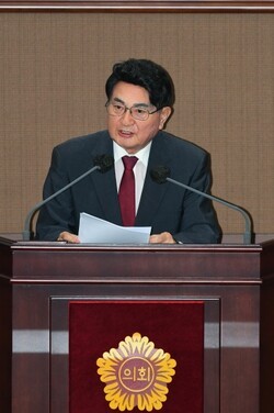 홍국표 의원, ＂한강버스 성공적 운항, 무책임한 정치적 흠집내기 중단해야＂